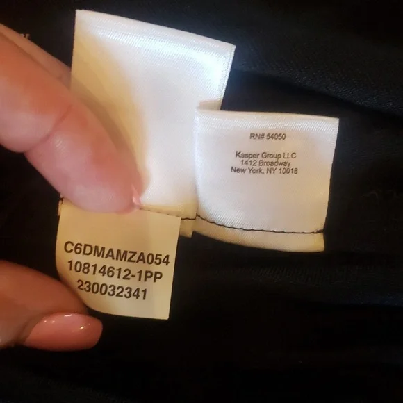 Anne Kline black sequins top - Picture 11 of 11